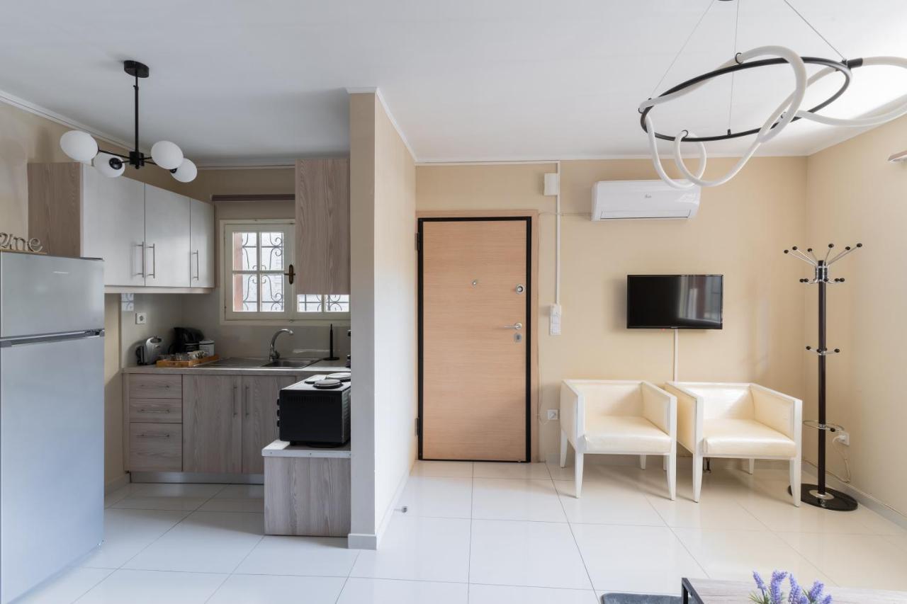 Aiolos Cozy Alimos Center Apartment Near The Sea เอเธนส์ ภายนอก รูปภาพ